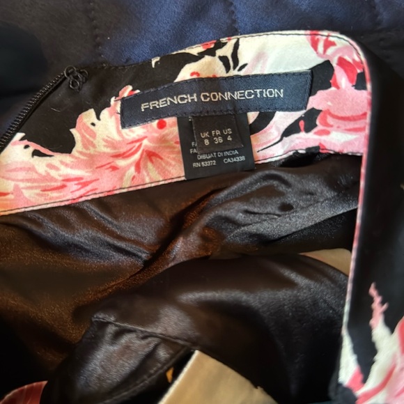 French Connection Floral Black and Pink Dress. Size 4 - Picture 6 of 7